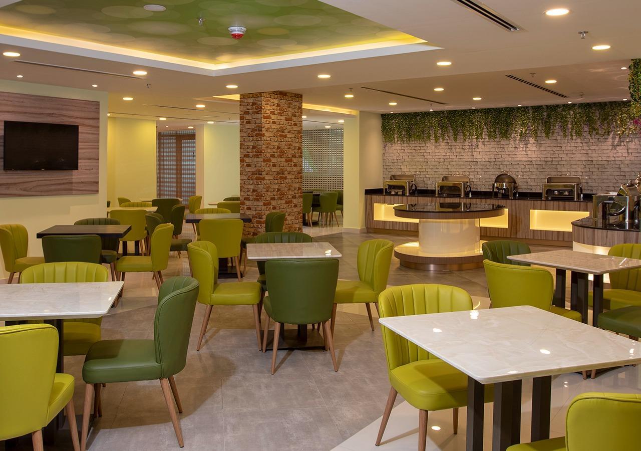 דובאי Jacob'S Garden Hotel מראה חיצוני תמונה